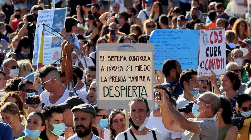 Covid-19: un millar marcha en España contra uso de mascarillas [VIDEO]