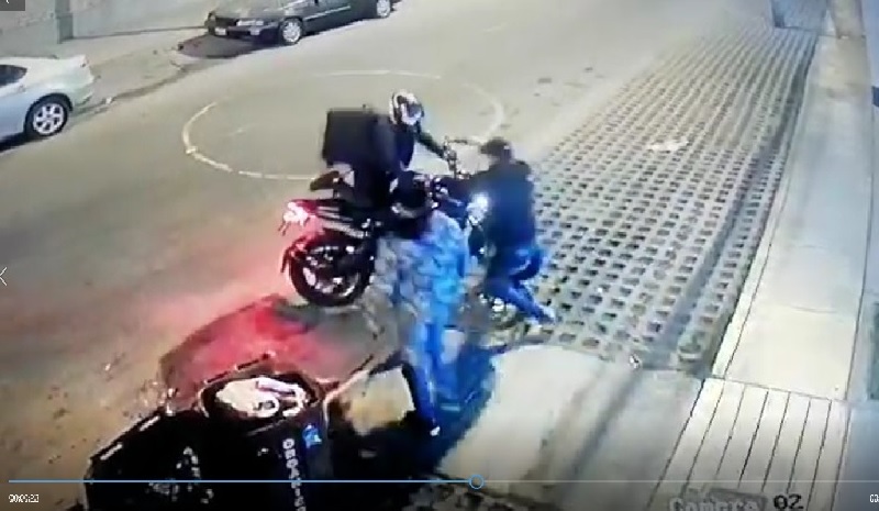 Chorrillos: roban motocicleta a joven que repartía alimentos por delivery