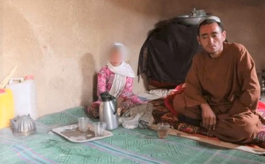 Afganistán: niña de 9 años vendida como ‘esposa’ a sujeto de 55 años